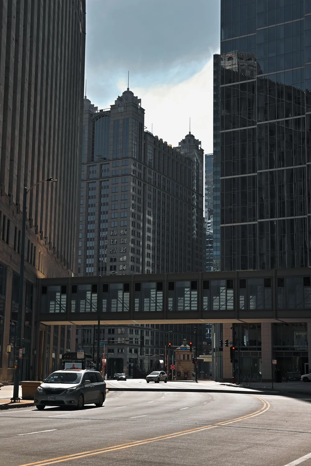 The elevated 'L' track crossing a downtown Chicago street